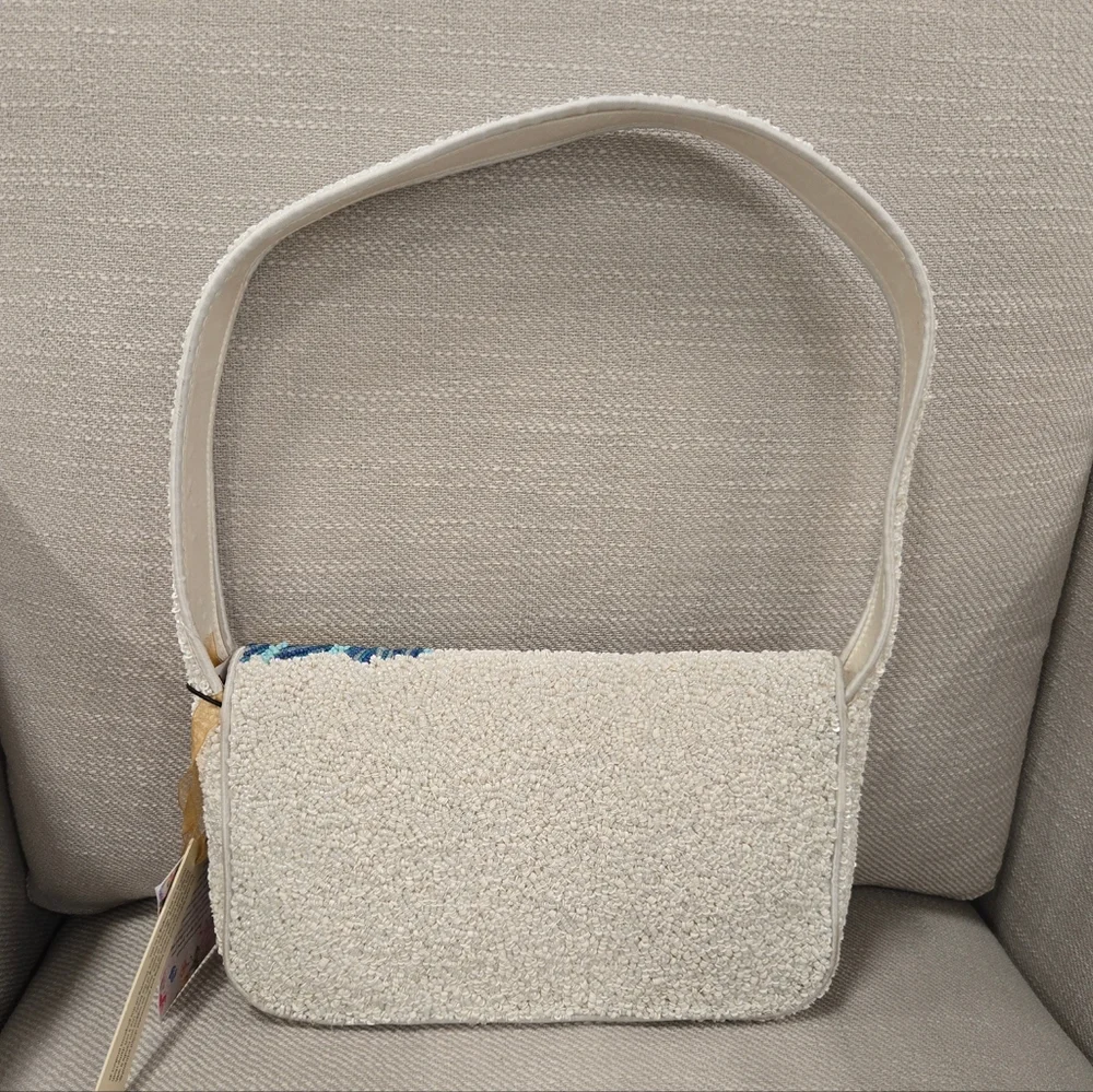 Viral Beaded Fish Shoulder Bag